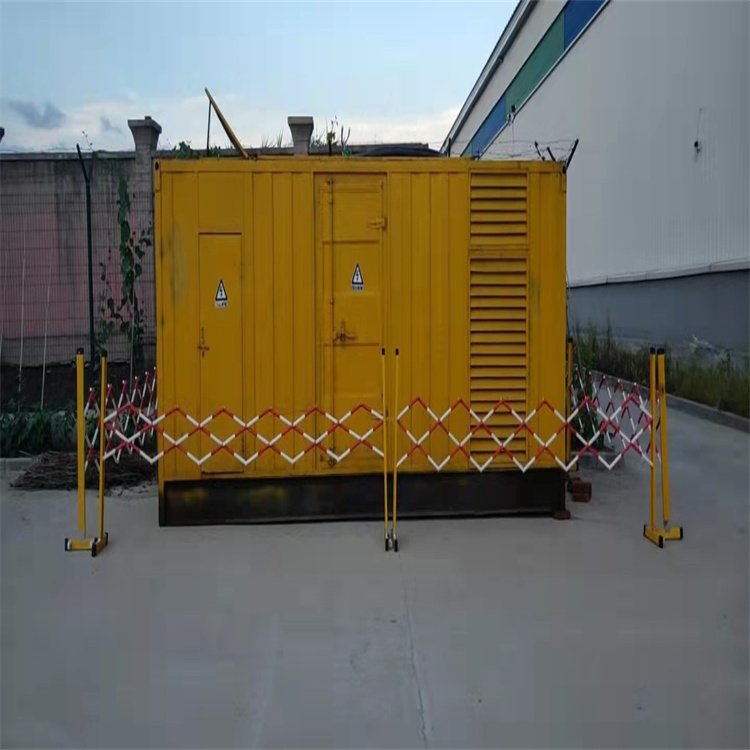 西城发电机组油箱盖上留出小气孔有什么用？