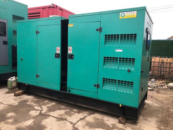 西城怎样合理控制磷酸铁锂蓄电池的充放电倍率以延长其使用寿命？